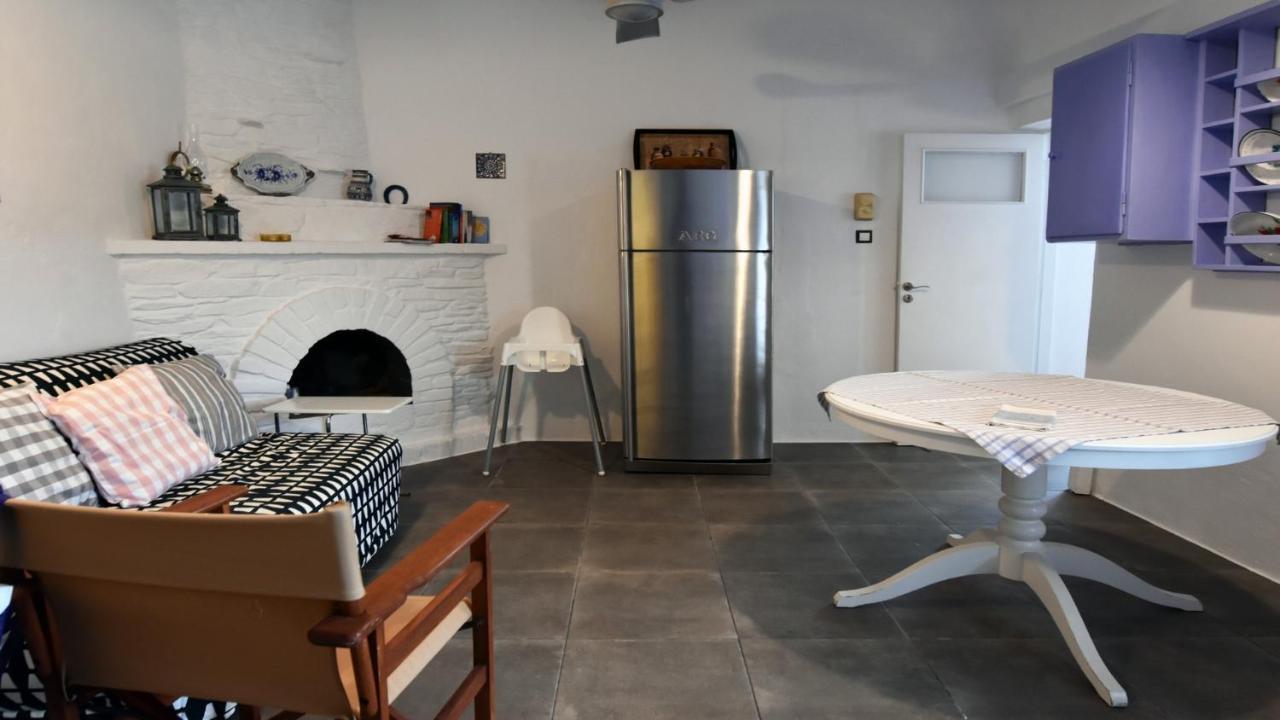 The Charming Beach House, Ideal For 4 To 5 People Ioulis エクステリア 写真