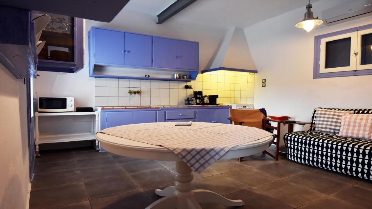 The Charming Beach House, Ideal For 4 To 5 People Ioulis エクステリア 写真